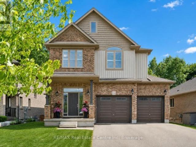 196 Maple Bush Drive, Cambridge, ON, N1T 0B7 house for sale | Listing ID X13756 | Royal LePage
