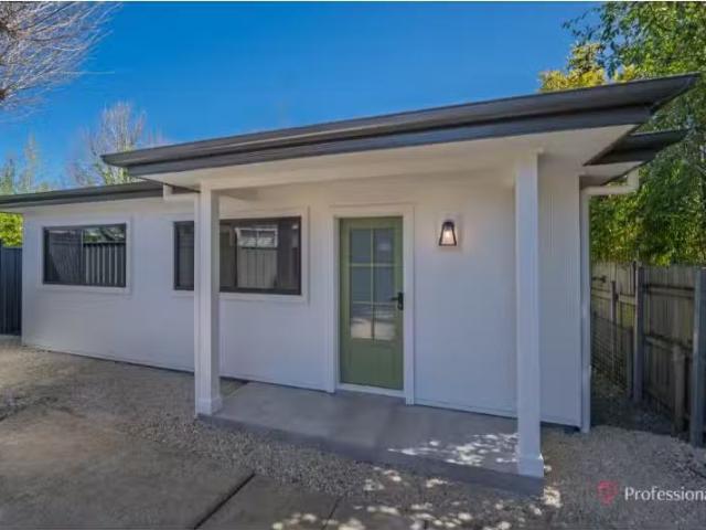 196a Markham Street, Armidale House for rent Listed by Proper.