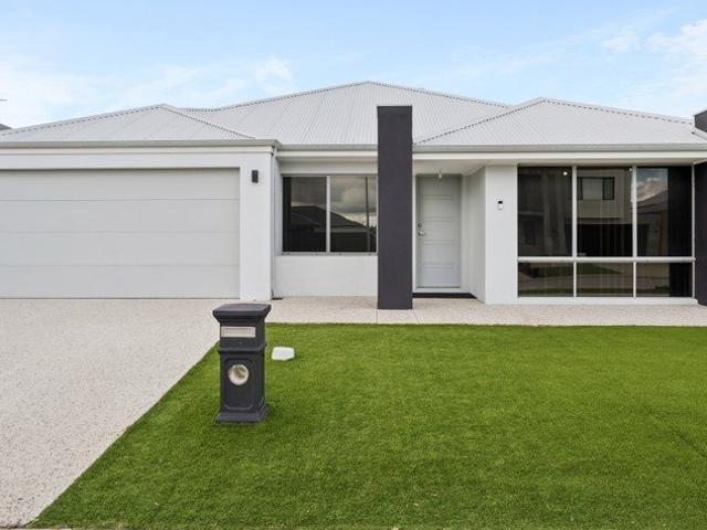 196m² of Family Living, Extended Alfresco with Built In BBQ & Solar Aveley Done Brilliantly