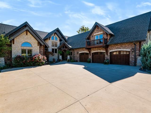 19749 Josarah Court