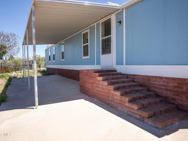 1975 E Cortez Drive
