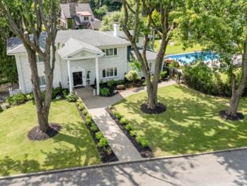House for sale in Longueuil - Patio, Parking
