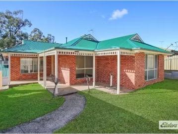 1/976 Chenery Street, Glenroy Townhouse for rent Listed by Jo.