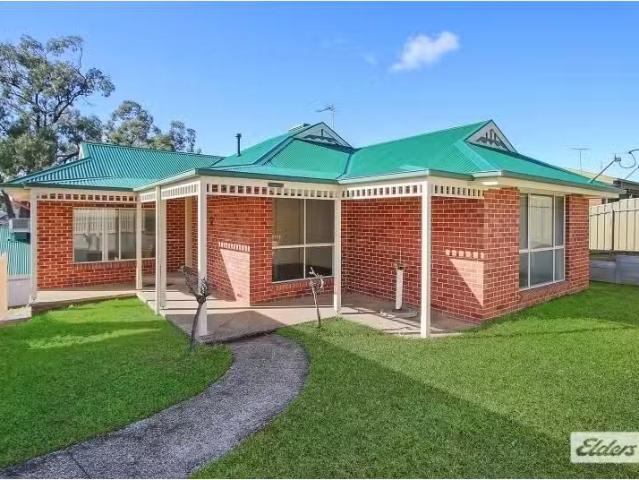 1/976 Chenery Street, Glenroy Townhouse for rent Listed by Jo.