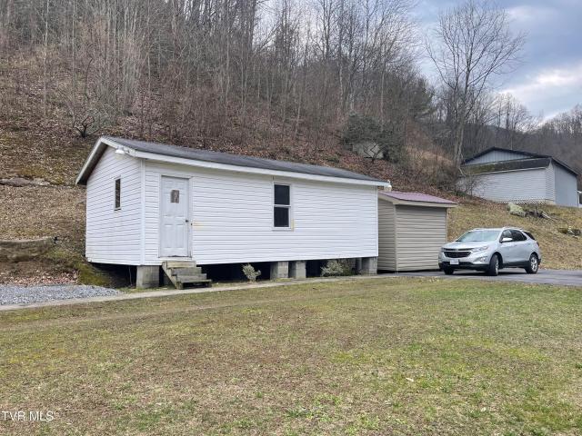 1977 Combs Ridge Road