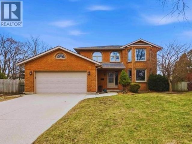 1977 Winslow Close, Sarnia, ON, N0N 1C0 house for sale | Listing ID 26022 | Royal LePage