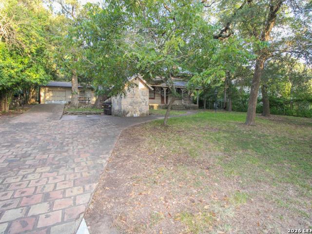19706 Scenic Loop Rd