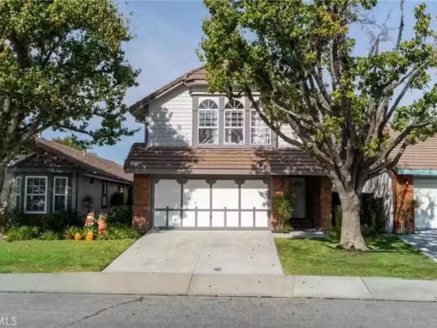 19725 COLLINS RD, CANYON COUNTRY, CA 91351