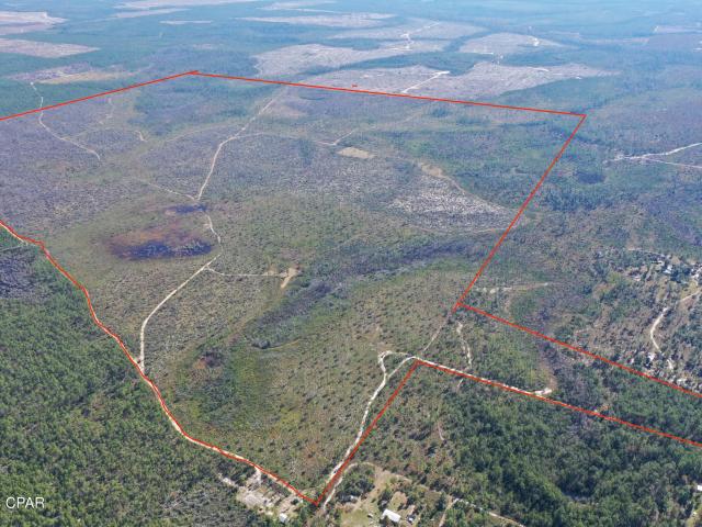 19732 Timbercrest Rd, Fountain, FL 32438 | MLS #752131