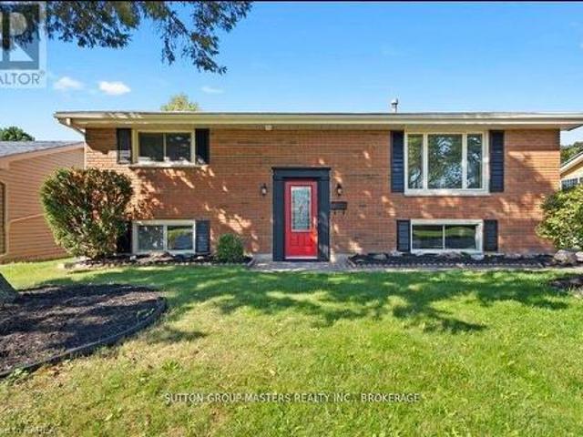 197 Belmont Avenue, Kingston City Southwest, ON, K7M 4T3 house for sale | Listing ID X13736 | Royal LePage