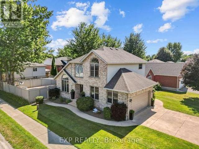 197 Gibson Crescent, Lucan Biddulph Lucan, ON, N0M 2J0 house for sale | Listing ID X13646 | Royal LePage