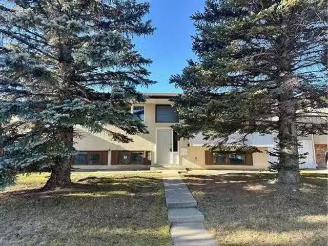 197 Lafayette Boulevard West, Lethbridge, AB, T1K 3Y8 house.