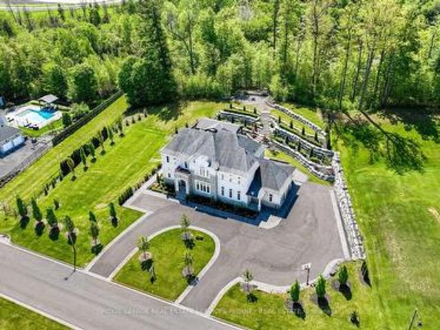 197 Nottingham Forest Road, Bradford West Gwillimbury, ON, L3Z 0H2 Luxury House for sale | Listing ID N13210 | Royal LePage Carriage Trade Luxury Properties