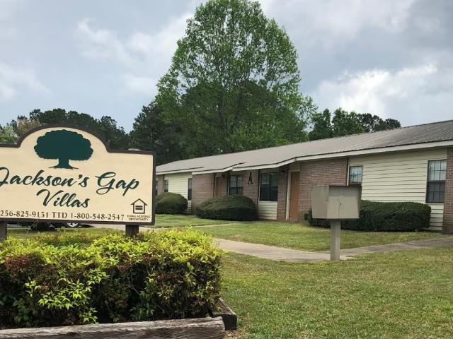 197 VFW Drive, 2 beds, 1 full bath