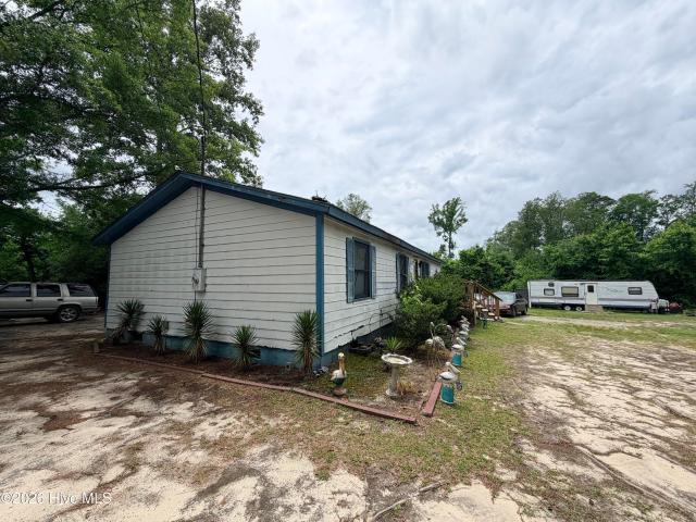 197 Zoo Road S