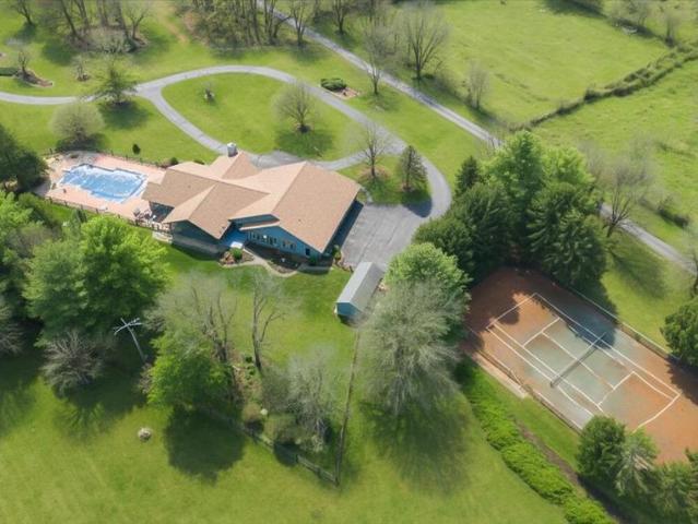 19850 Cool Hollow Road
