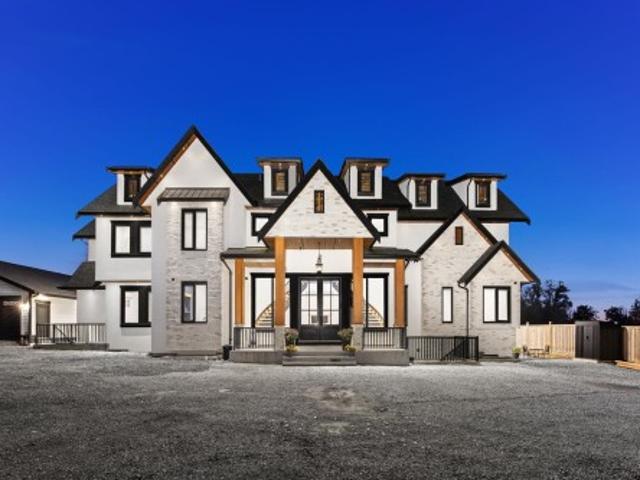 1989 Avenue, Langley, BC, V2Z 1K1 house for sale | Listing ID R3096 | Royal LePage