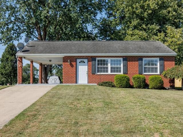 1981 Hart Dr, Hebron, KY 41048