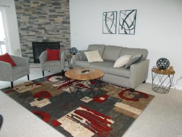 1982 E Bay Pointe Drive