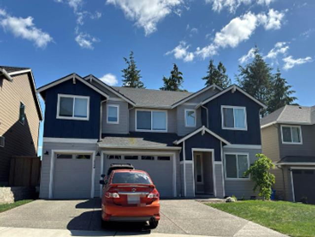 198th St Ct E