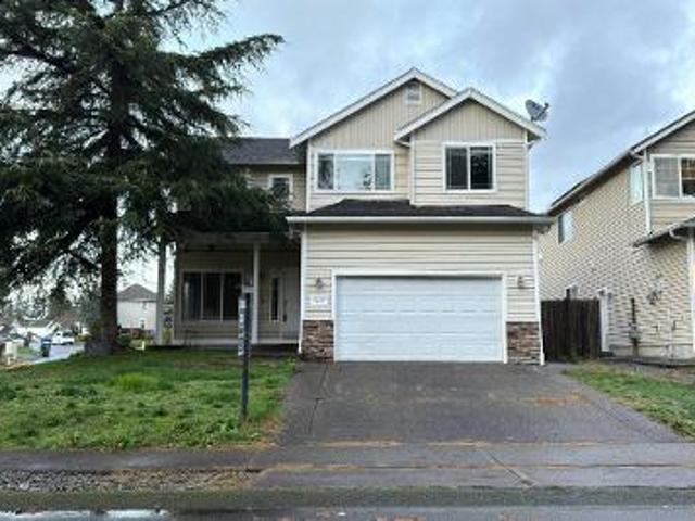 198th St E