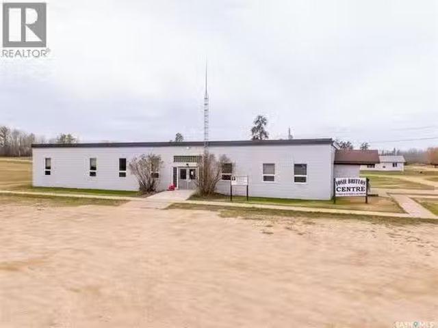 198 1St Avenue S, Pierceland, SK, S0M 2K0 house for sale Li.