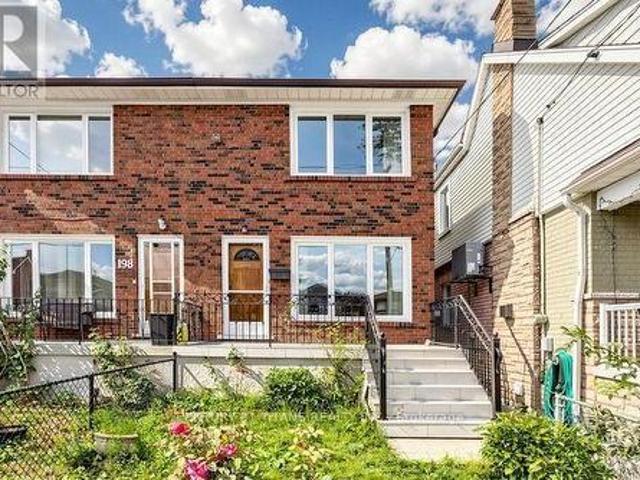 198 A Boon Avenue, Toronto, ON, M6E 3Z8 house for sale | Listing ID W13714 | Royal LePage