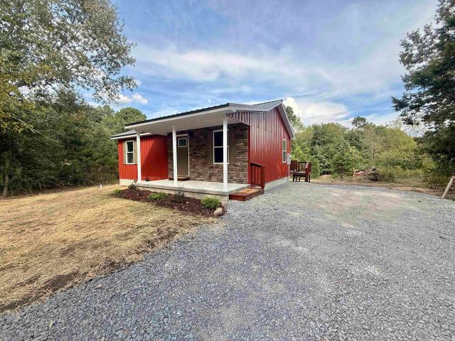 198 Batesville Mountain Rd