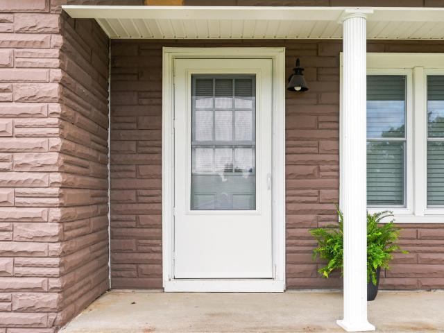 198 Hilltop Drive