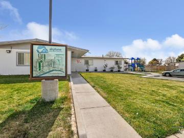 198 South Hills Rd 45