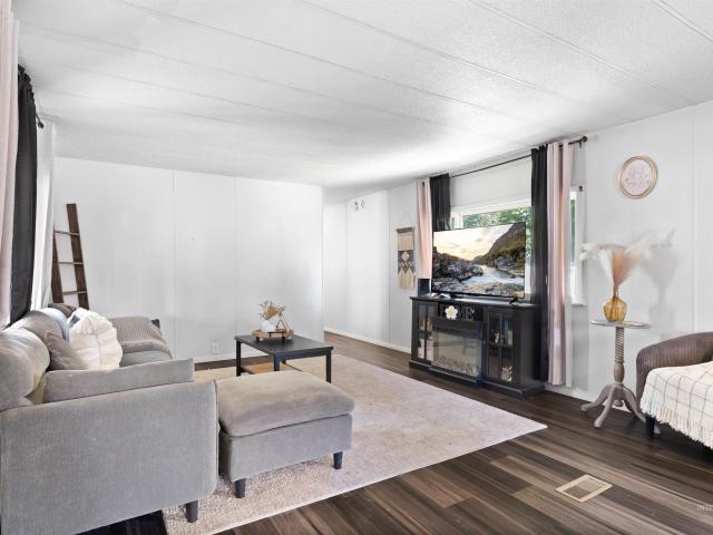 198 South Hills Rd 65
