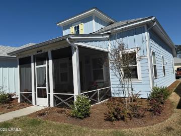 198 Sandbar Ln, Unit 102, Hardeeville, SC 29927 | MLS #194573