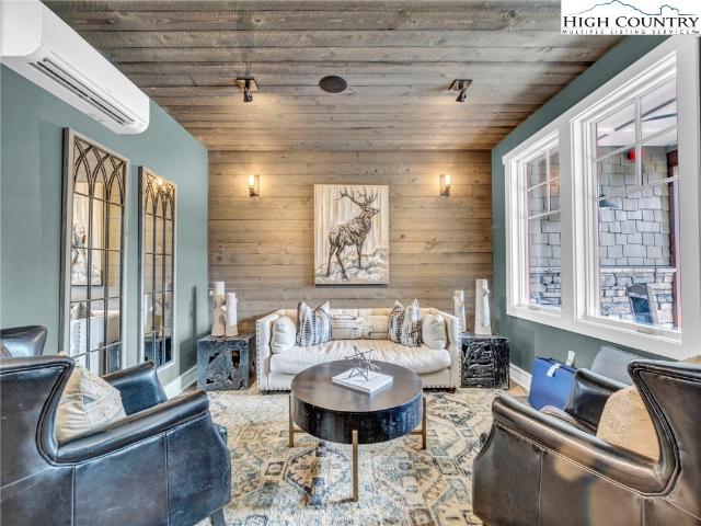 198 Ramblestone Terrace 203