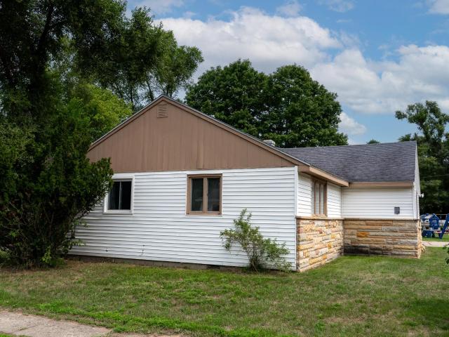 198 W Ohio Street