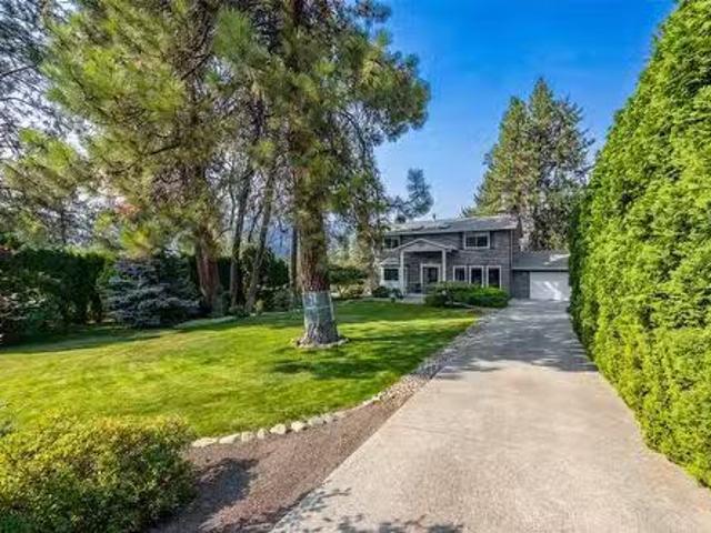 1996 Tomat Avenue, Kelowna, BC, V1Z 3C5 house for sale List.