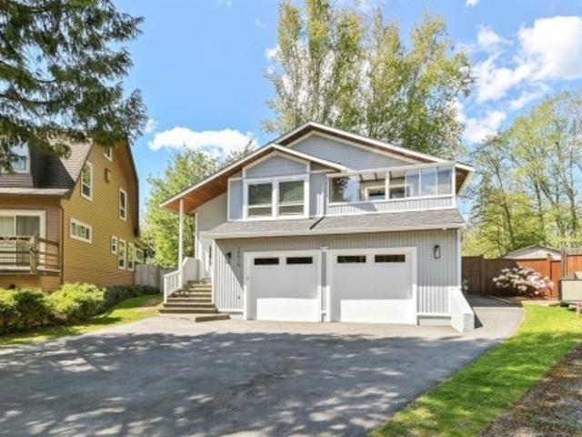 1991 Avenue, Langley, BC, V3A 7P2 house for sale | Listing ID R3167 | Royal LePage