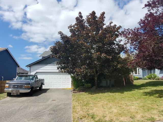 199th Street Ct E