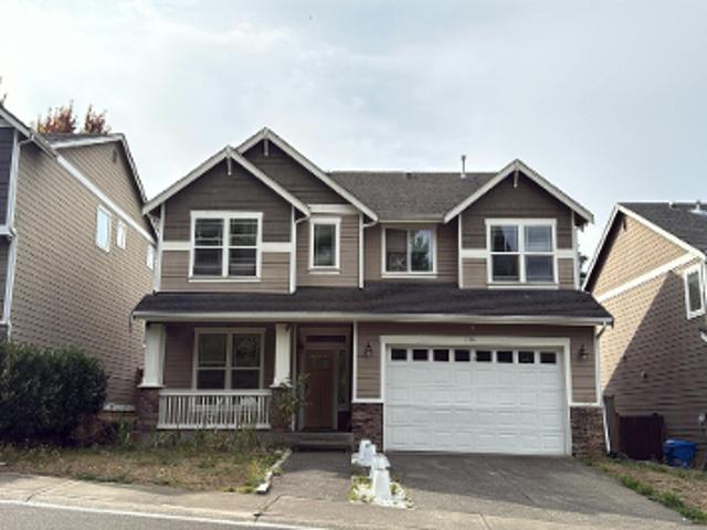199th Street Ct E