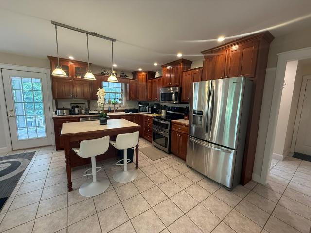 199 Cooper Dr