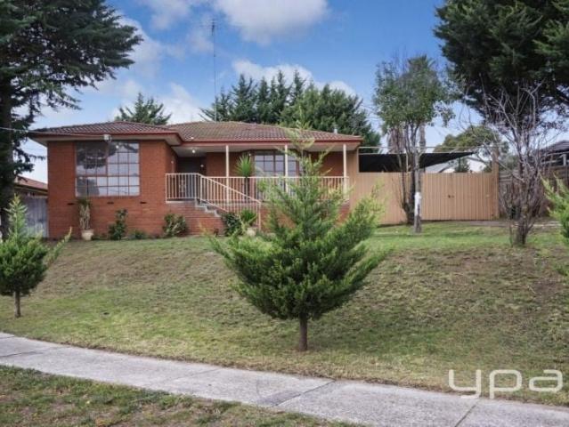 199 Erinbank Crescent, Attwood