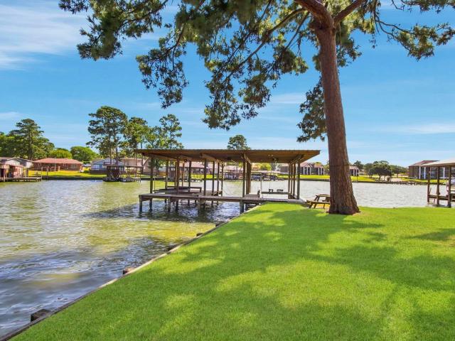 199 Lake Drive