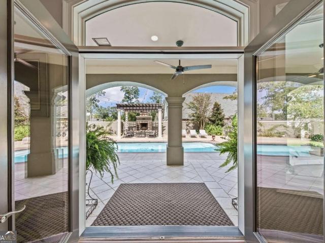 199 Lakecrest Drive