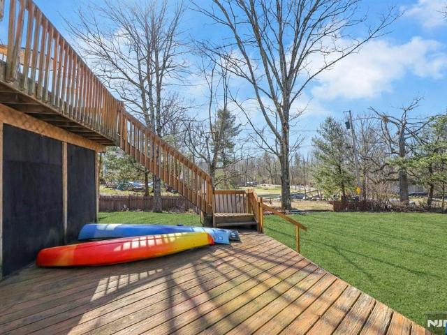 199 N Lake Shore Dr, West Milford, NJ 07421 | MLS #4019