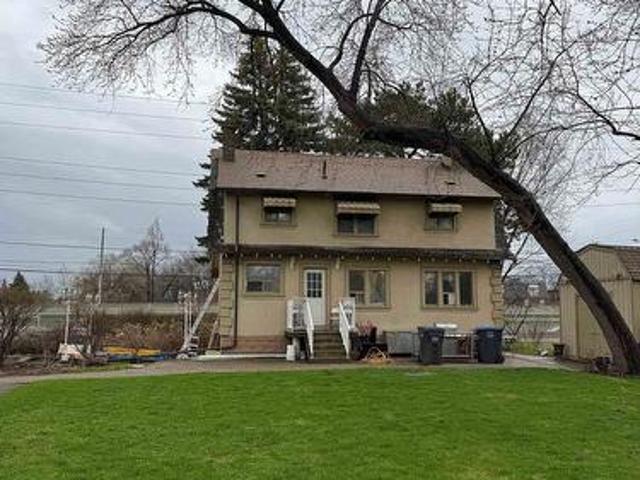 199 North Service Road, Mississauga, ON, L5A 1A4 house for sale | Listing ID W13147 | Royal LePage