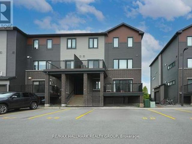 19 500 Eldorado Private, Ottawa, ON, K2K 1X9 townhouse for sale | Listing ID X13724 | Royal LePage