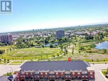 19 51 Hays Boulevard, Oakville, ON, L6H 0J1 townhouse for sale | Listing ID W13486 | Royal LePage