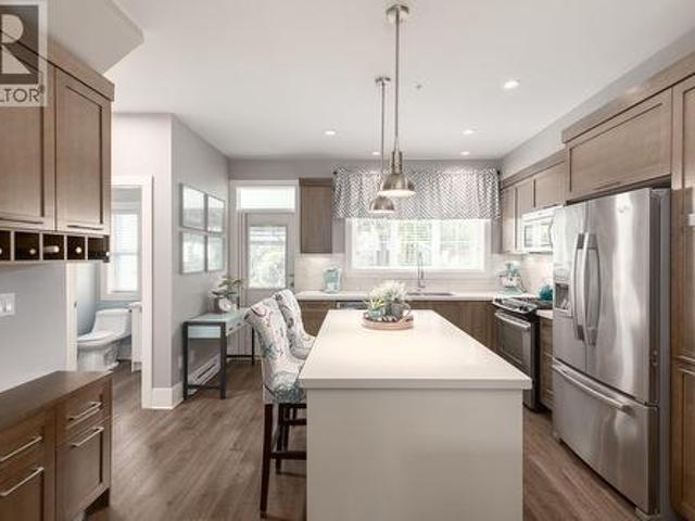 19 12161 Street, Maple Ridge, BC, V4R 0E7 townhouse for sale | Listing ID R3137 | Royal LePage