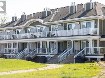 19 1869 Highway 118 W, Muskoka Lakes. Monck Muskoka Lakes, ON, P1L 1W8 townhouse for sale | Listing ID X13419 | Royal LePage