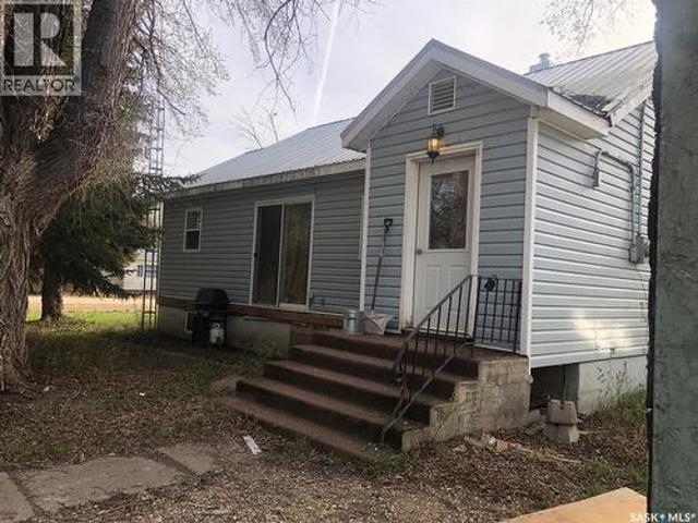 19 1St Avenue N, Hyas, SK, S0A 1K0 house for sale | Listing ID SK043701 | Royal LePage