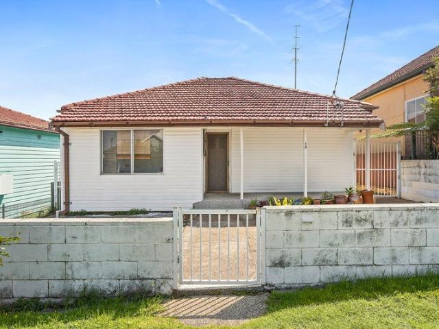 19 Third Avenue Port Kembla
